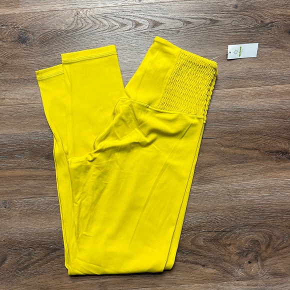 Offline Yellow Leggings NWT - Picture 2 of 7